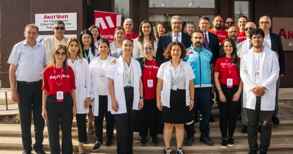 akut-vakfindan-hataya-saglik-destegi-NVi2PkBx.webp
