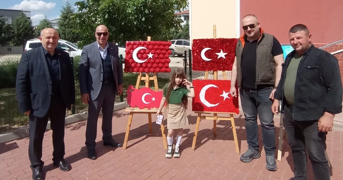 kesan-rasit-efendi-ilkokulunda-kermes-ve-resim-sergisi-coskusu-lE57pTci.webp