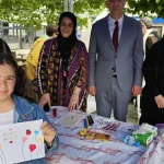 kocaeli-golcuklu-cocuklar-elleriyle-annelerine-hediye-yapti-nL9LwcEH.webp