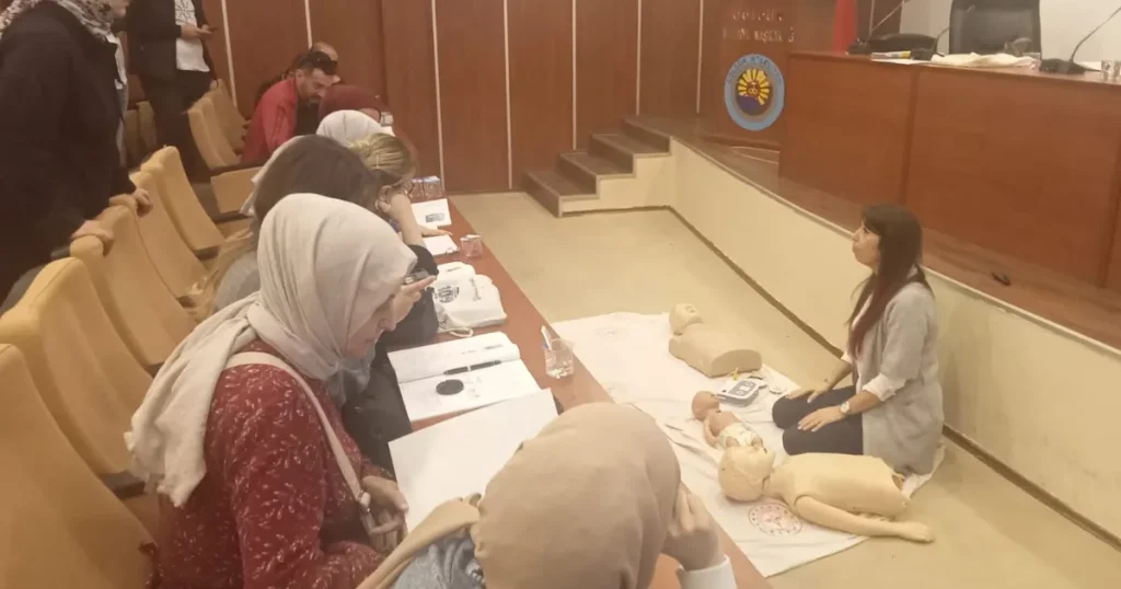 kocaeli-golcukte-personele-ilk-yardim-egitimi-vGMWOHxj.webp