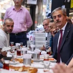 sakarya-uzuncarsida-baskan-alemdar-kunduraci-esnafiyla-bulustu-IaD7dR5j.webp